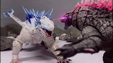 Evolved Godzilla vs Shimo a Stop motion fight
