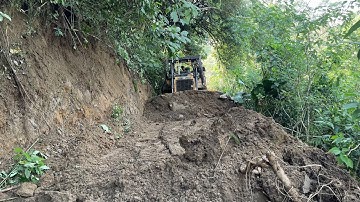 Restoring Plantation Road Function with a D6R XL Bulldozer