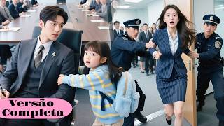🩷Mãe solteira levou a filha para o trabalho, mas a filha abraçou o CEO e o chamou de pai em público!