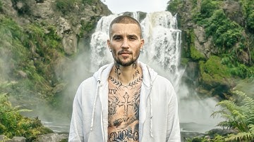Thumbnail of Justin Bieber - DAISIES (Music Video)