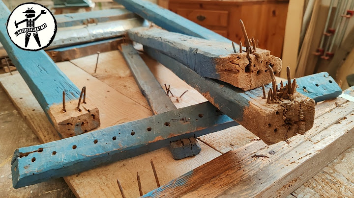 I restored this rustic table full of nails (Japanese fire technique)