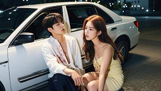 Gadis ini menyelamatkan CEO yang terluka,CEO jatuh cinta padanya dan mengejarnya dengan gila-gila!