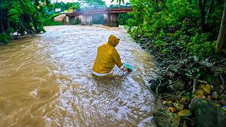 Pescando y cocinando en medio de la TORMENTA SARA fuertes lluvias