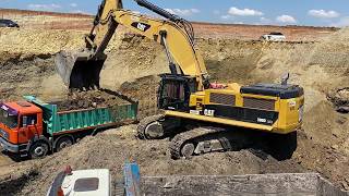 Double-Bench Mining In Action: Caterpillar 390D & 365C Excavators Load Overburden - Interkat SA