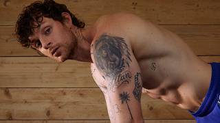 Tom Grennan Shares the Strength Moves That Sculpted His Men's Health Cover Physique